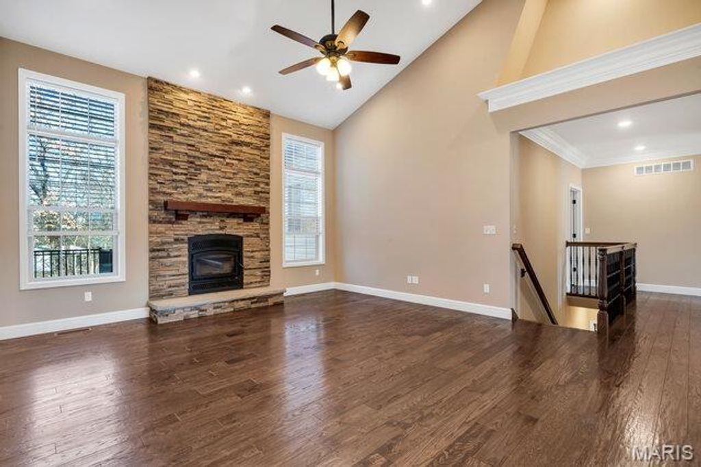 Photo of 623 Castle Ridge Drive, Wentzville, MO 63385 (MLS # 26003052)