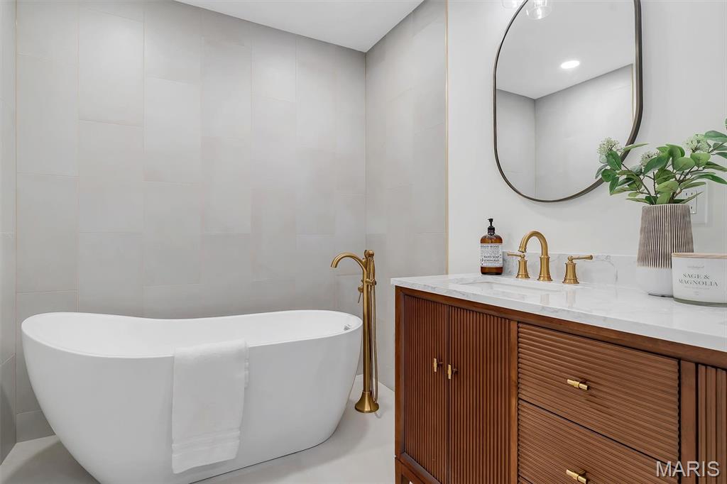 Ladue Spoede Estates - Residential