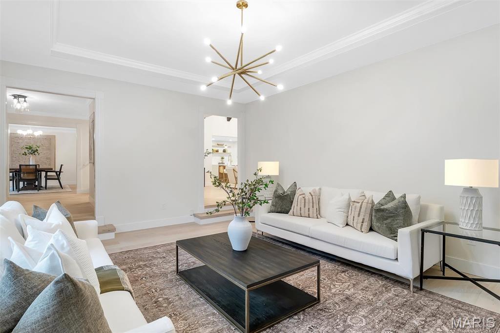 Ladue Spoede Estates - Residential