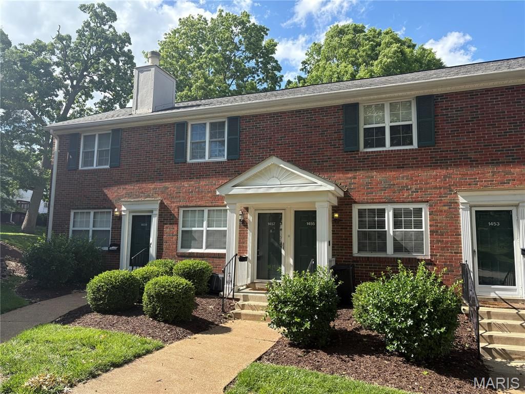 Photo of 1457 Bobolink Place, St Louis, MO 63144 (MLS # 26026176)