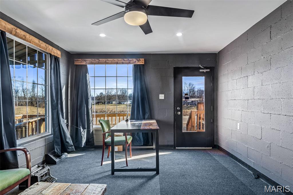 none - Commercial Sale