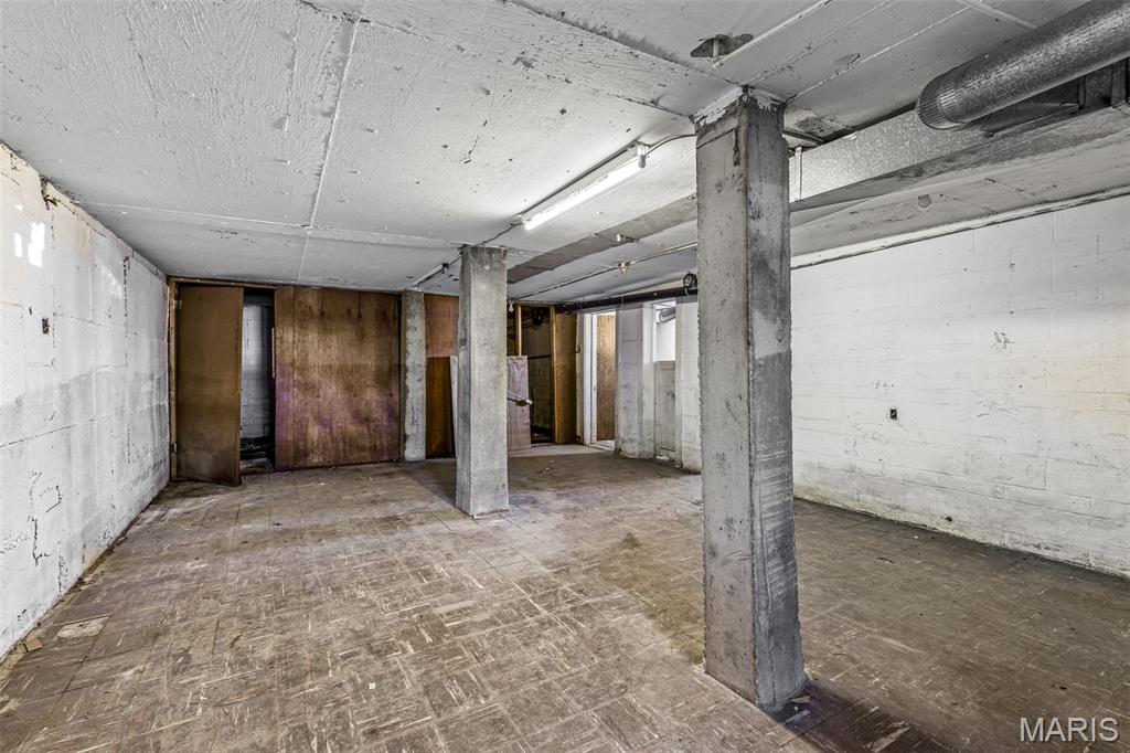 none - Commercial Sale