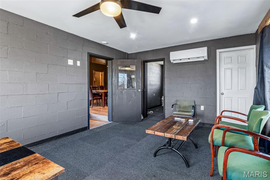 none - Commercial Sale