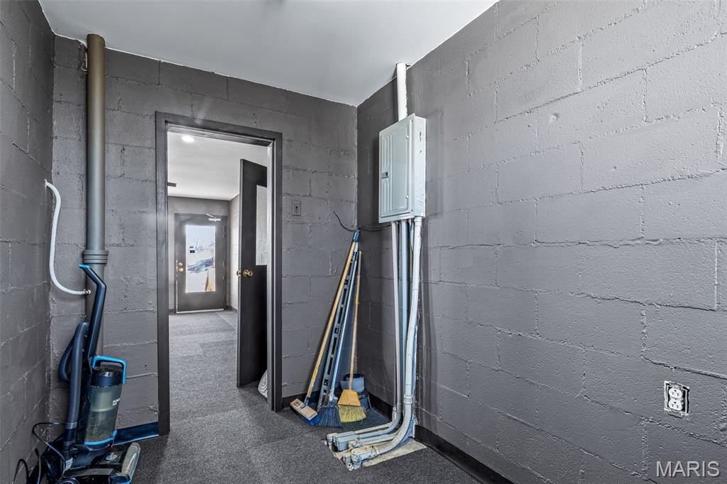 none - Commercial Sale