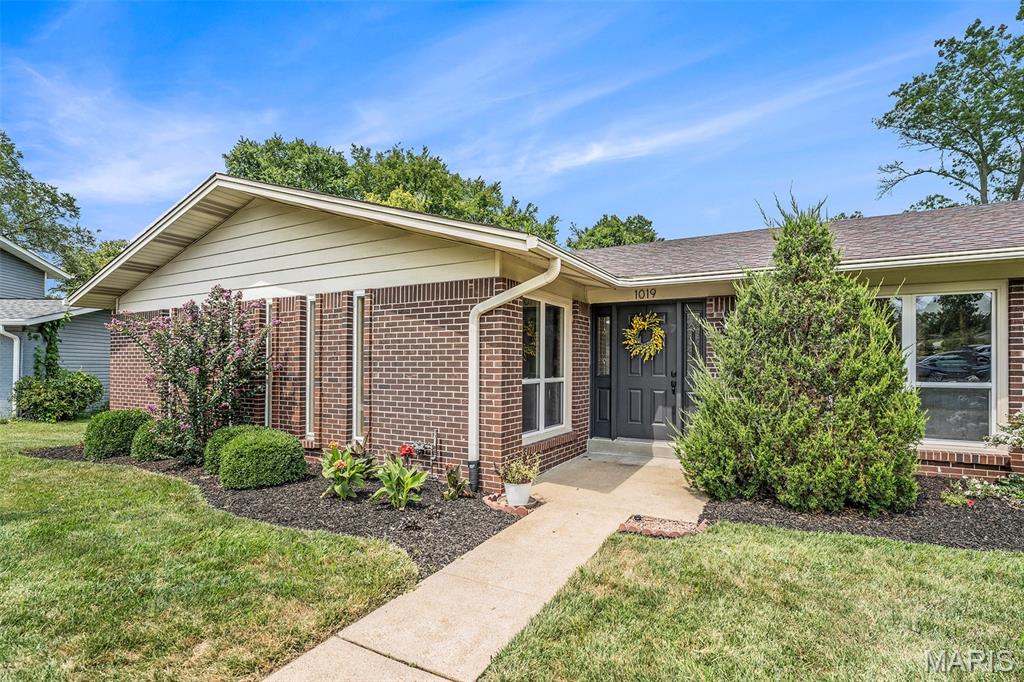 1019 Fernview Drive