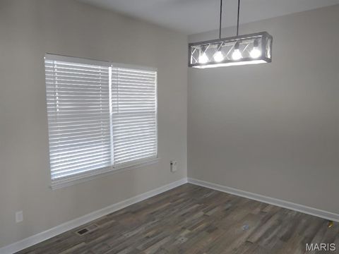 Tiny photo for 904 Indian Rock Court, Wentzville, MO 63385 (MLS # 26025842)