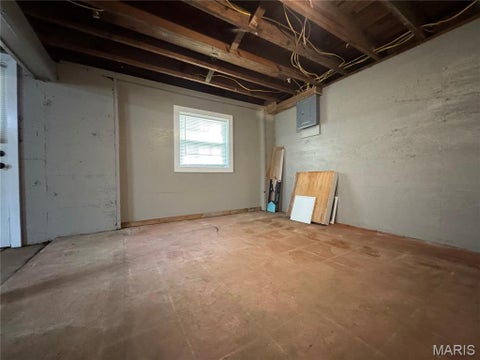 Tiny photo for 1101 N Main Street, Poplar Bluff, MO 63901 (MLS # 26066601)