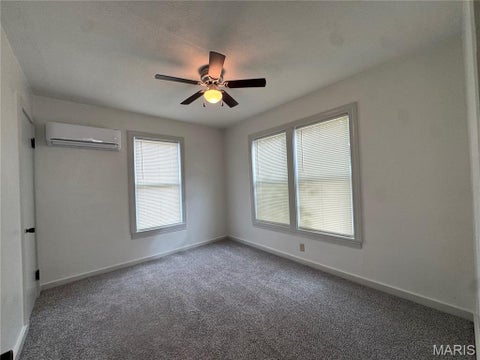 Tiny photo for 1101 N Main Street, Poplar Bluff, MO 63901 (MLS # 26066601)