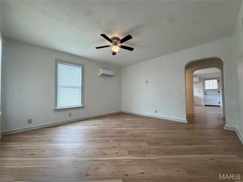 Tiny photo for 1101 N Main Street, Poplar Bluff, MO 63901 (MLS # 26066601)