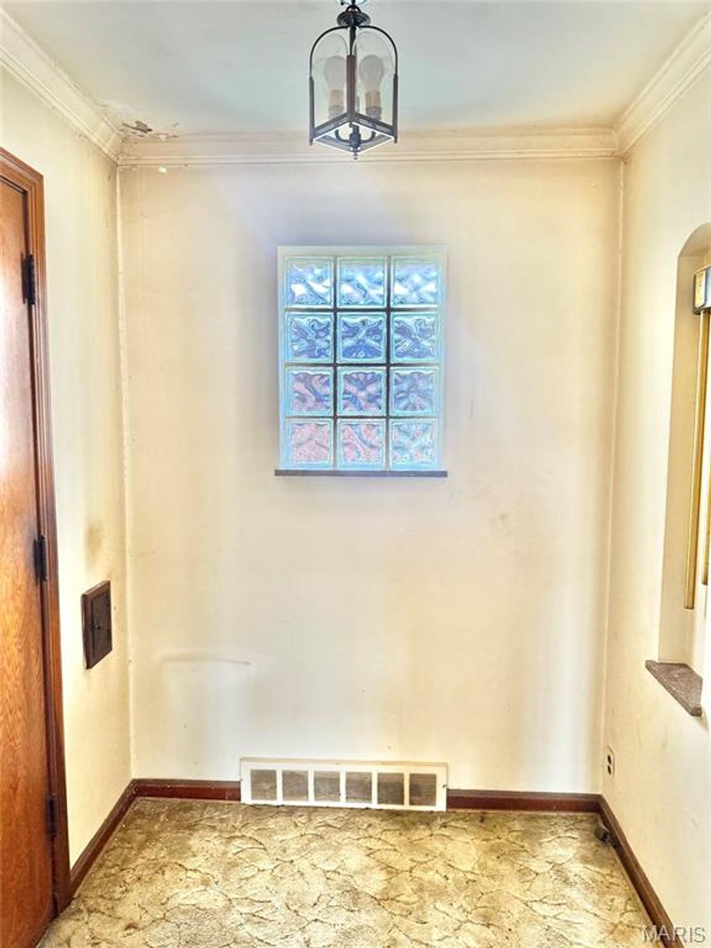 Photo of 1615 Veronica Avenue, St Louis, MO 63147 (MLS # 26029360)
