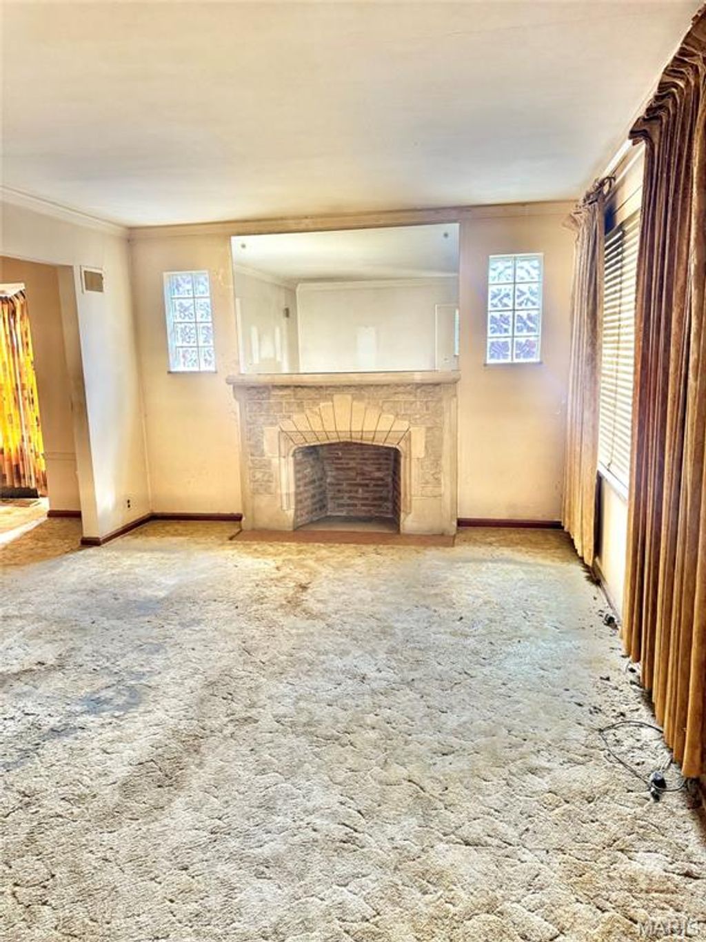 Photo of 1615 Veronica Avenue, St Louis, MO 63147 (MLS # 26029360)
