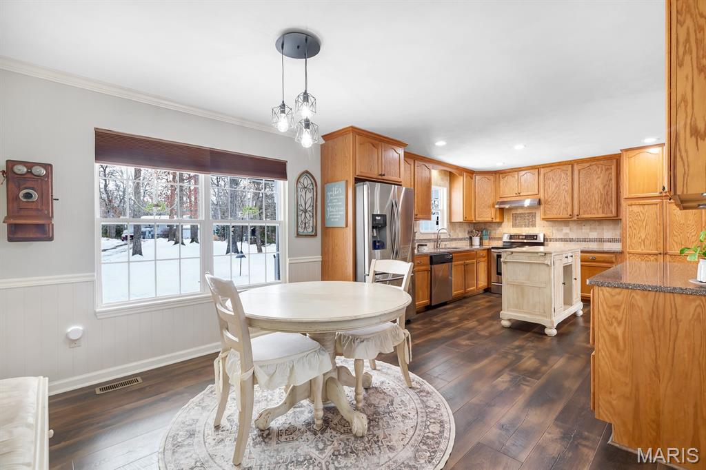 Lake Sherwood Estates - Residential