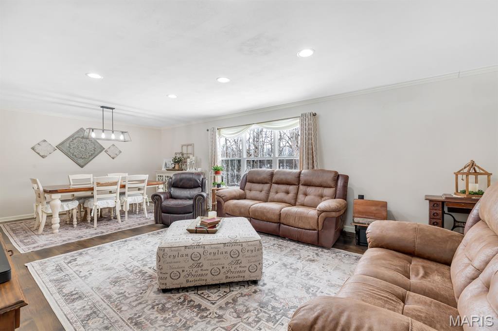 Lake Sherwood Estates - Residential