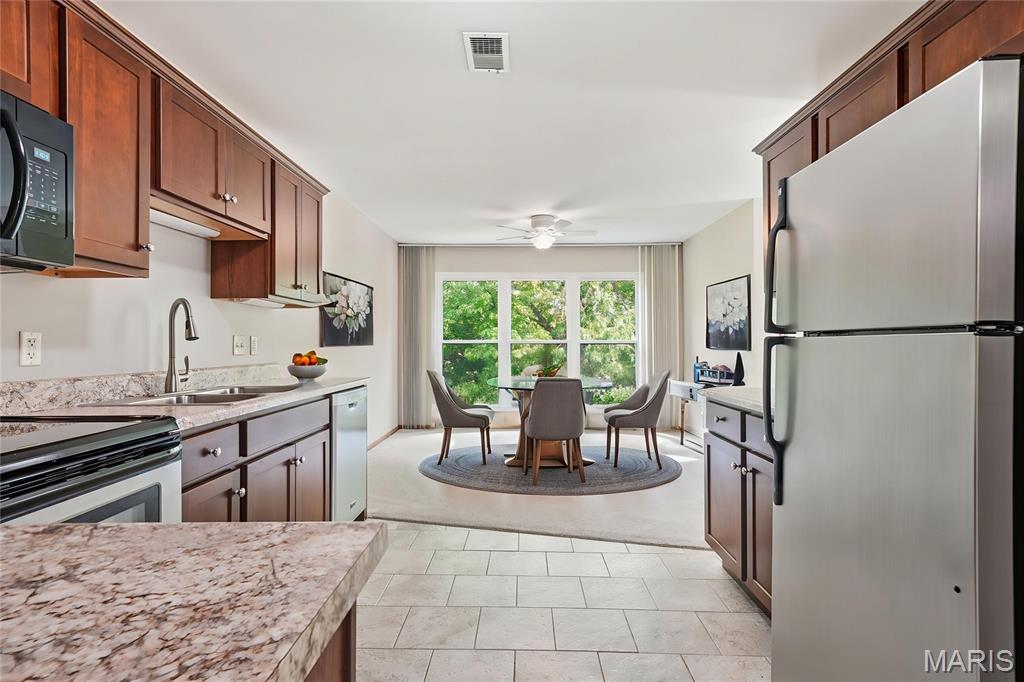 716 Woodside Trails Drive 204