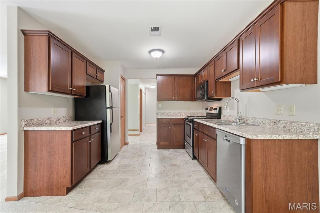 716 Woodside Trails Drive 204