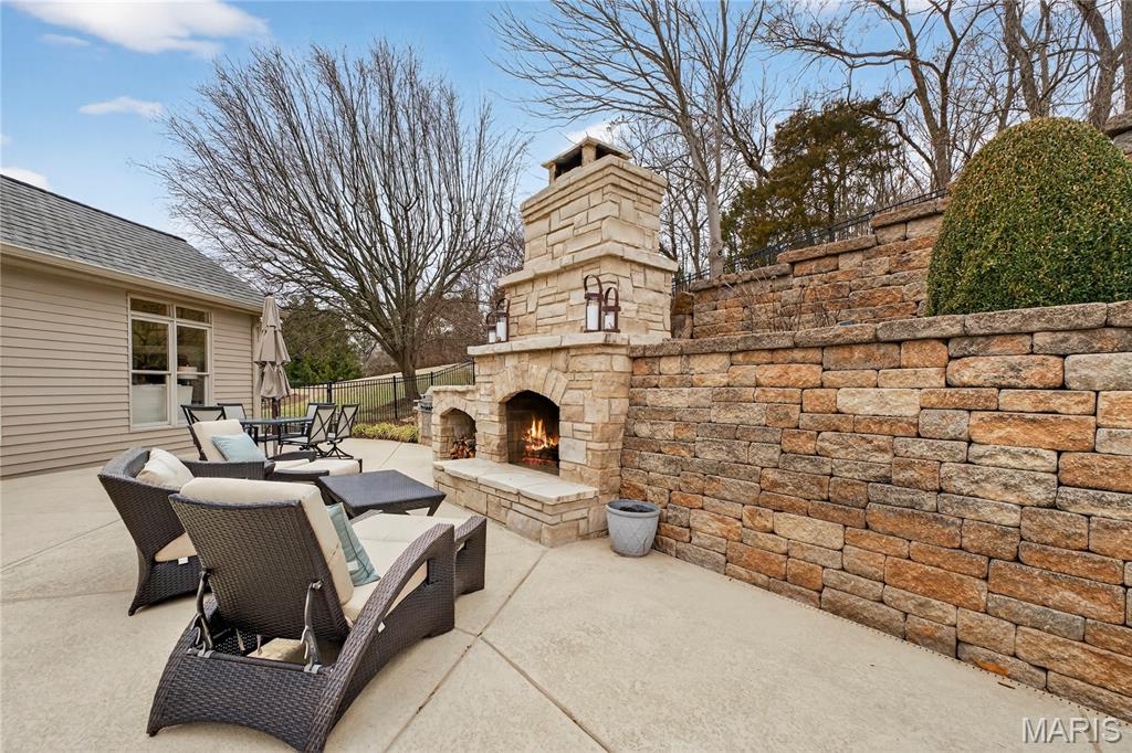 Topping Pointe Estates - Residential