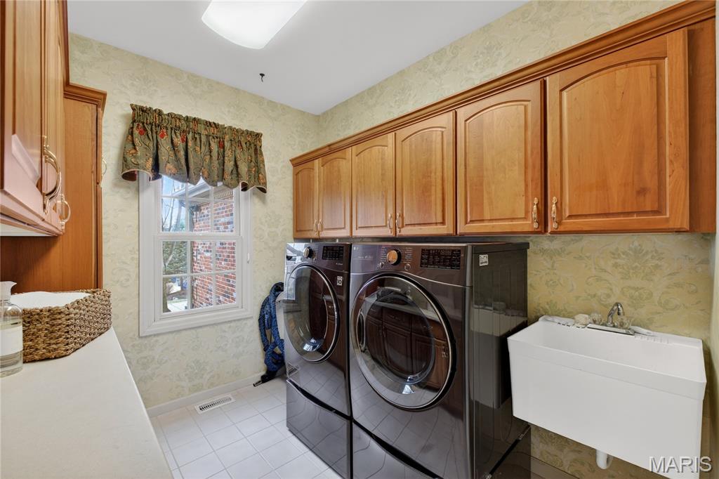 Topping Pointe Estates - Residential