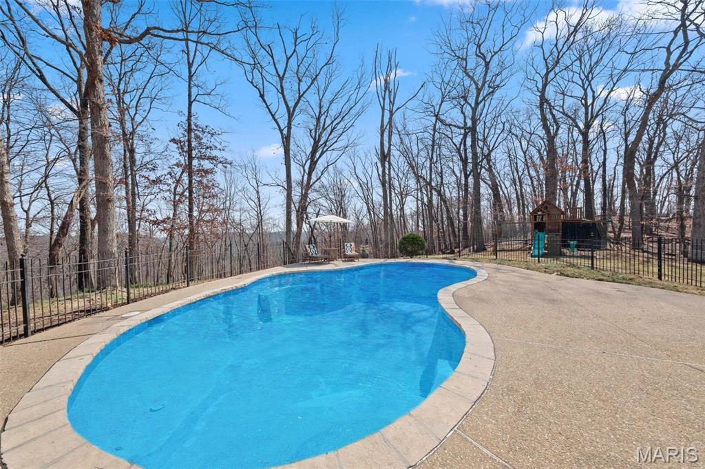 Clarissa A Burt and Chateau Forest - Residential