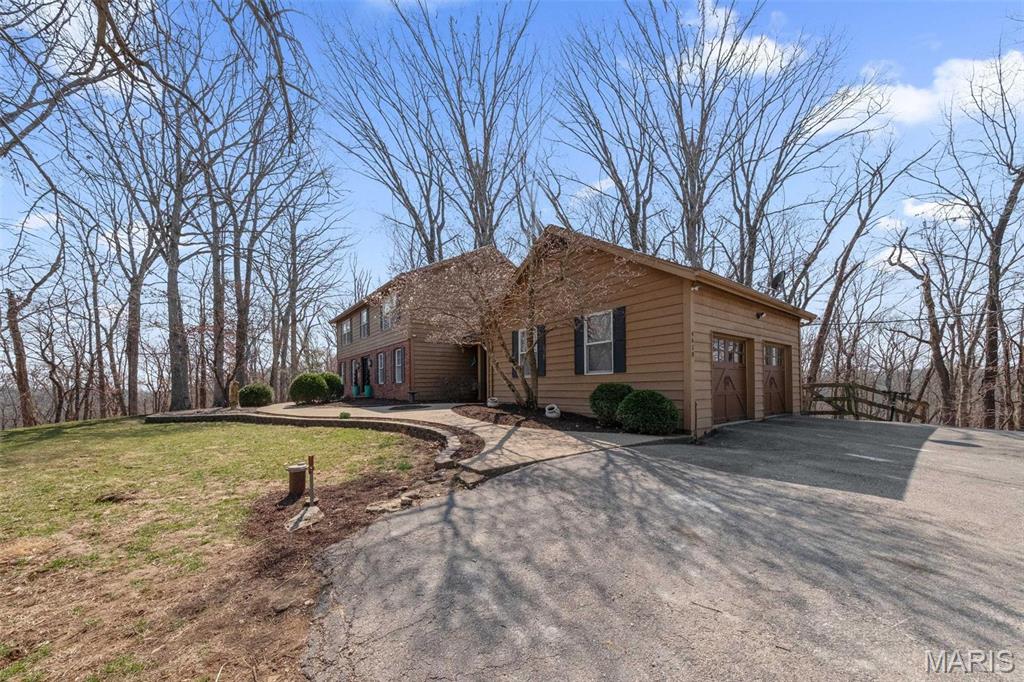 Clarissa A Burt and Chateau Forest - Residential