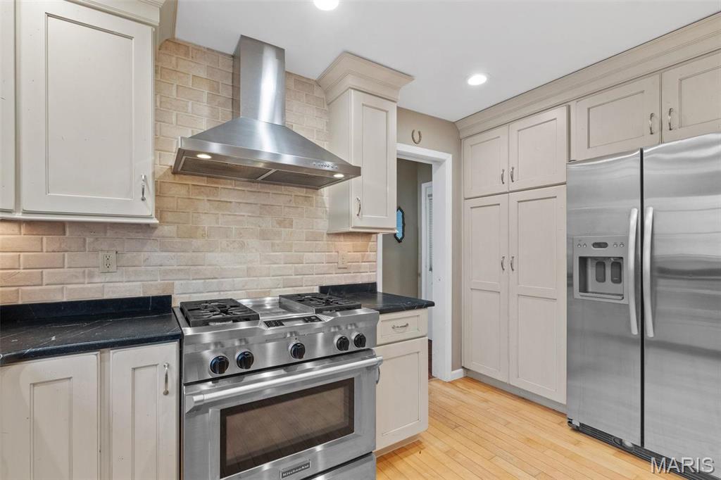 Clarissa A Burt and Chateau Forest - Residential