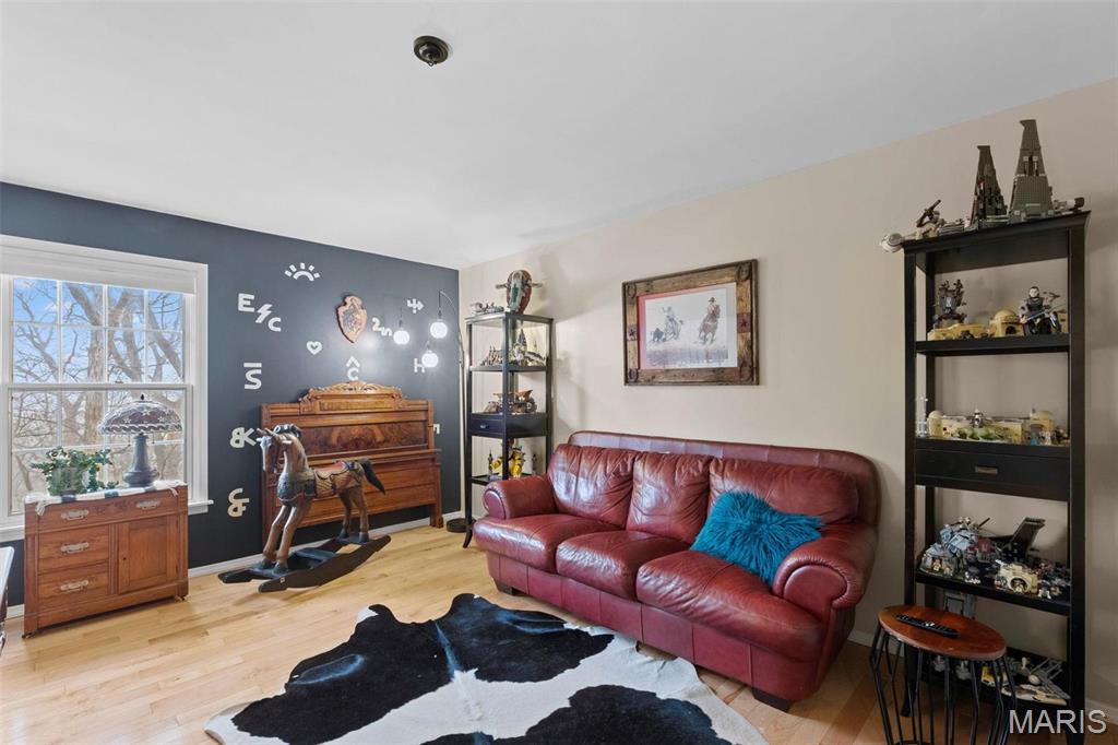 Clarissa A Burt and Chateau Forest - Residential