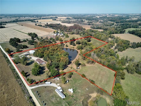 Tiny photo for 15102 Pike 317, Bowling Green, MO 63334 (MLS # 26065089)