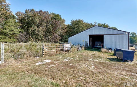 Tiny photo for 15102 Pike 317, Bowling Green, MO 63334 (MLS # 26065089)