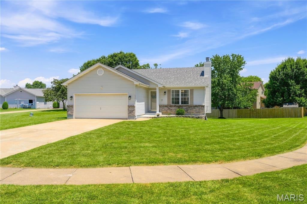 535 Briar Meadows Court