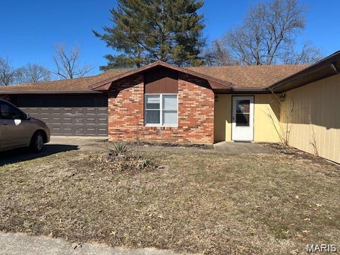 Photo of 1330 N Sprigg Street #1, Cape Girardeau, MO 63701 (MLS # 26061009)