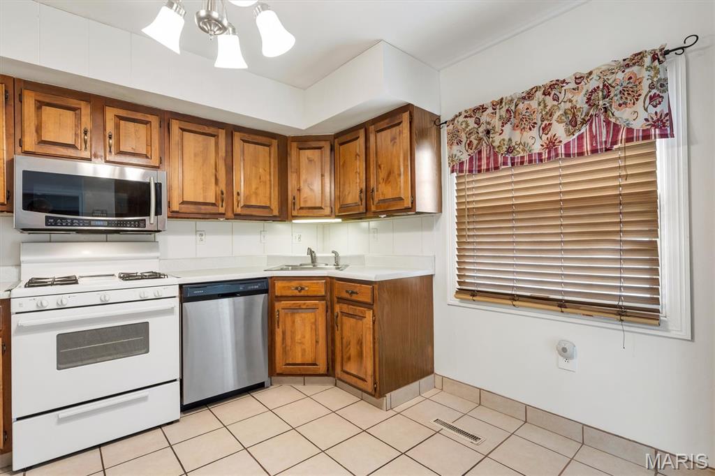 Maple Hills Add 2 - Residential