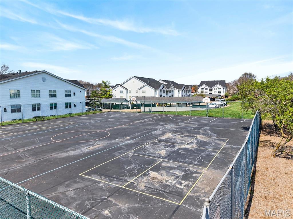 Hunters Crossing Two At The - Residential