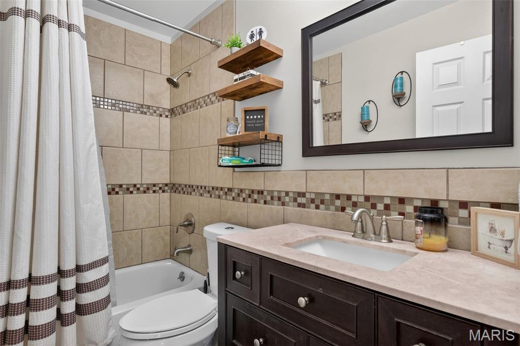 Hunters Crossing Two At The - Residential