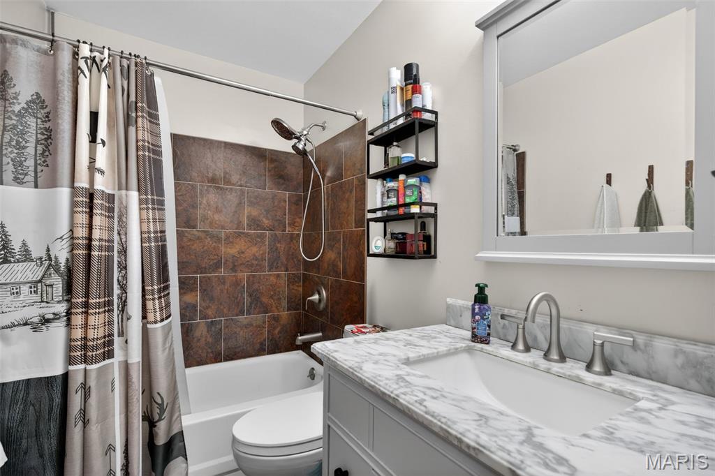 Hunters Crossing Two At The - Residential