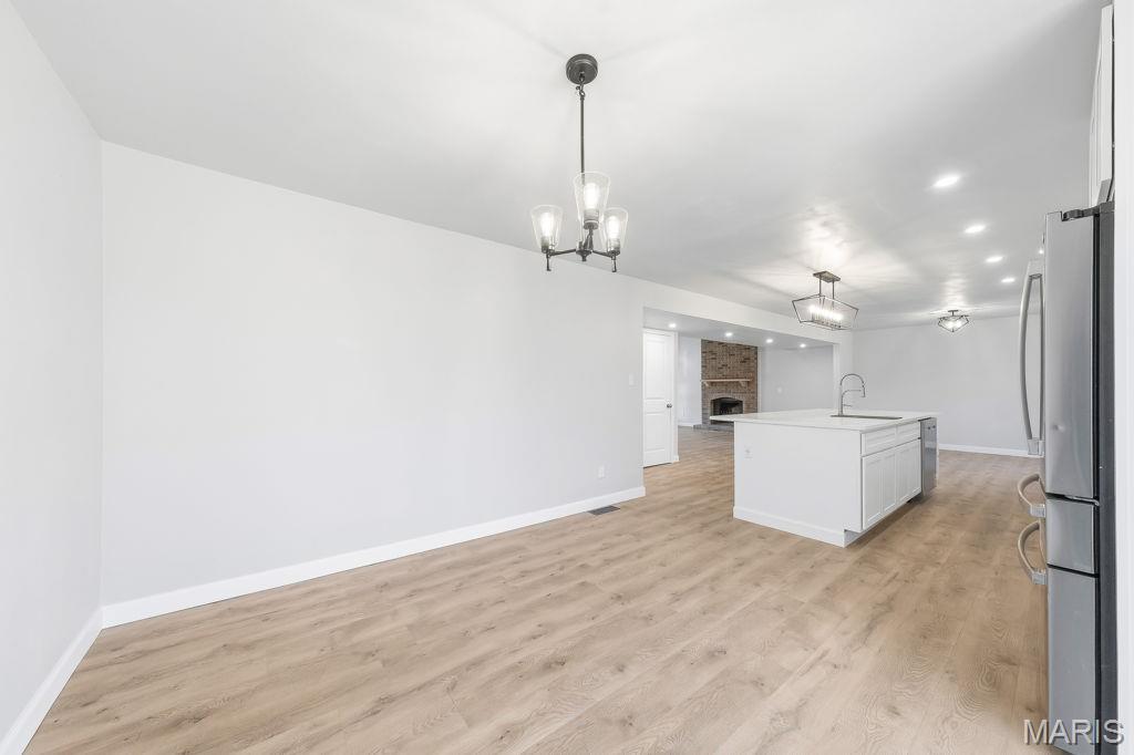 Country Village Hills Ii 2 - Residential