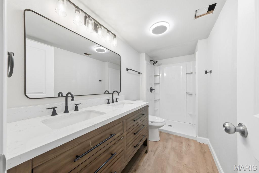 Country Village Hills Ii 2 - Residential