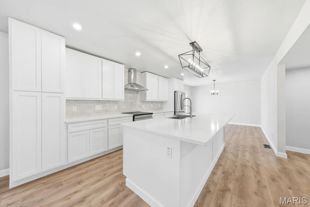 Country Village Hills Ii 2 - Residential