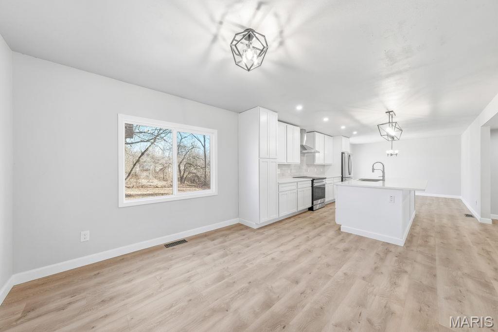 Country Village Hills Ii 2 - Residential