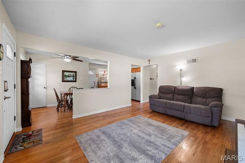 Tiny photo for 7932 Kingwood Street, Affton, MO 63123 (MLS # 26025578)