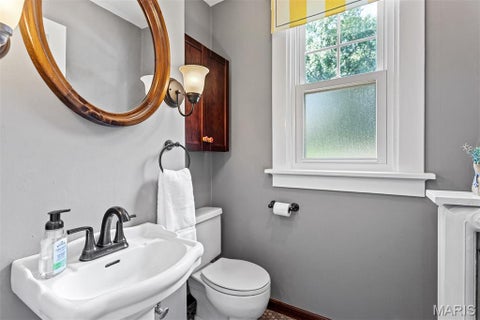 Tiny photo for 204 Spencer Road, Webster Groves, MO 63119 (MLS # 26040832)