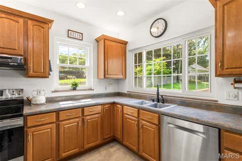 Tiny photo for 204 Spencer Road, Webster Groves, MO 63119 (MLS # 26040832)