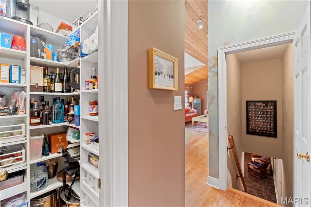 Woodoaks Trail - Residential