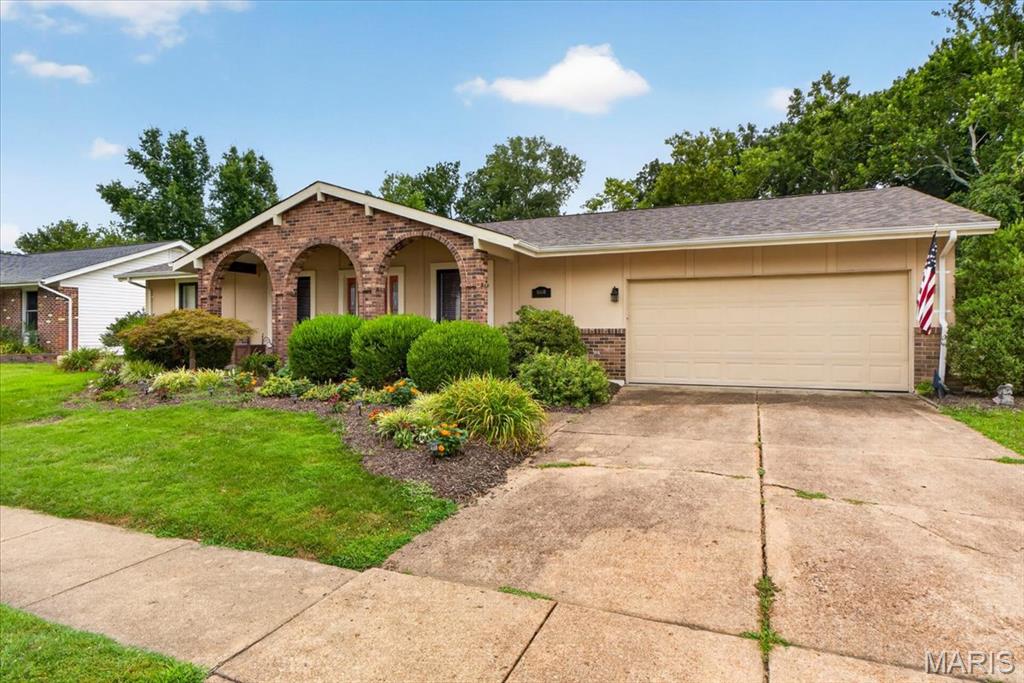 15446 Grantley Drive