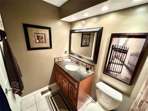 Tiny photo for 15446 Grantley Drive, Chesterfield, MO 63017 (MLS # 26019899)