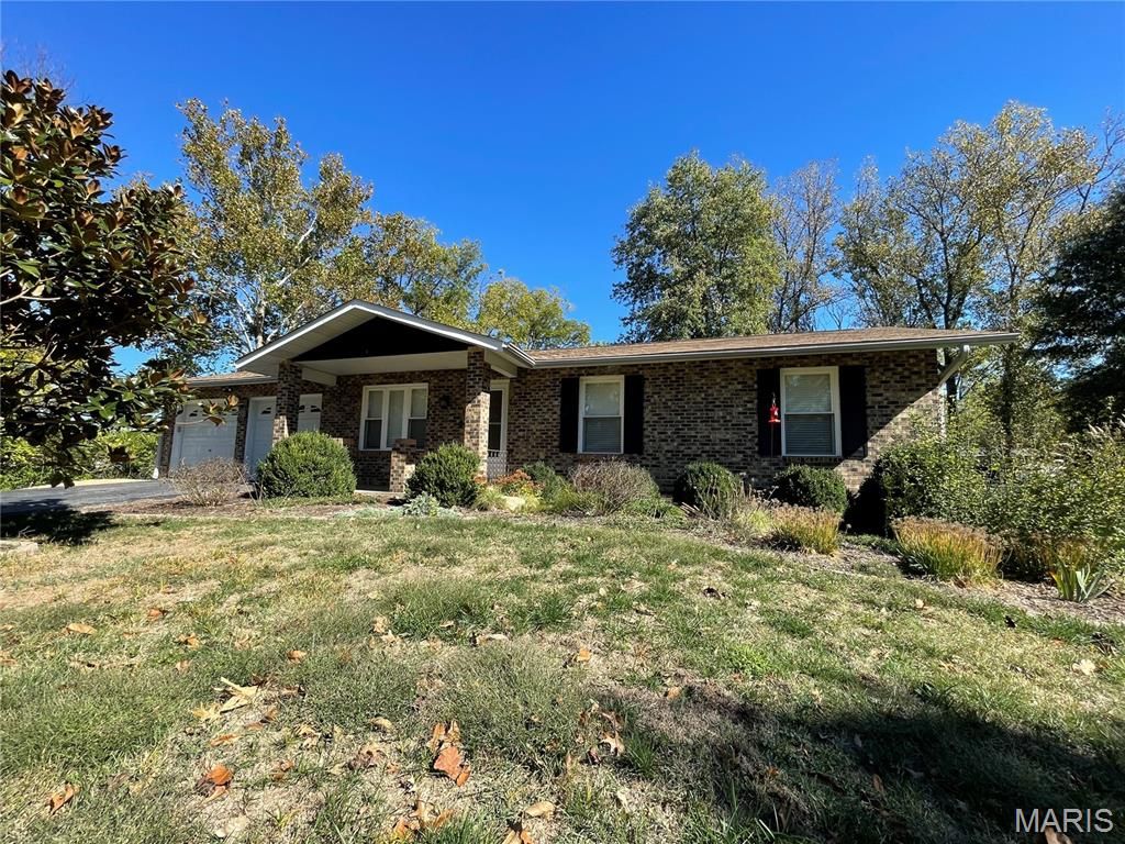 Photo of 308 Forest Run Drive, Eureka, MO 63025 (MLS # 25073696)