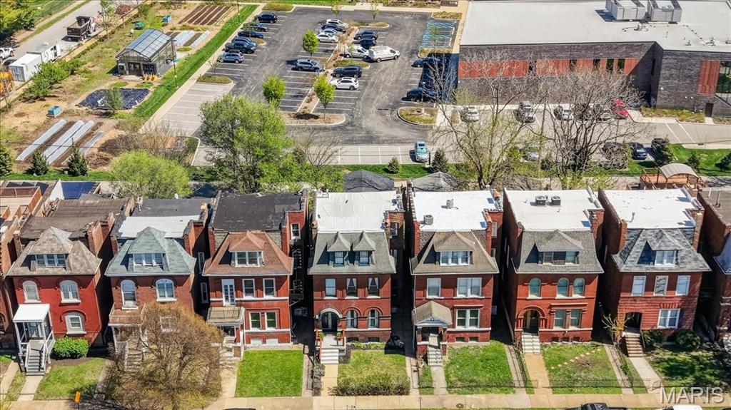 Smith Richardson - Residential