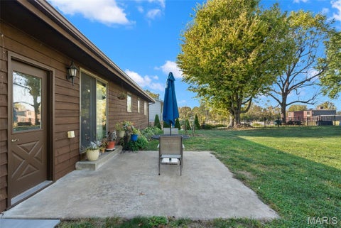 Tiny photo for 1115 E 1st Street, Washington, MO 63090 (MLS # 26068211)