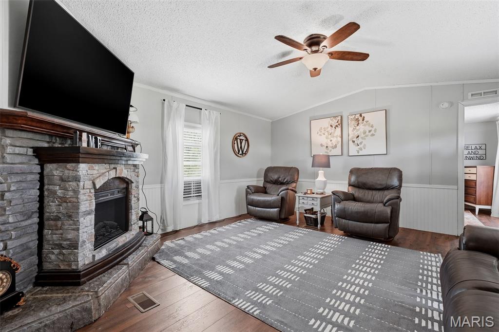 Thomas Estates - Residential