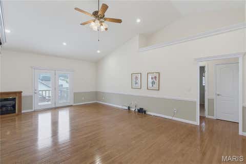 Tiny photo for 2841 Karmen, Poplar Bluff, MO 63901 (MLS # 26047052)