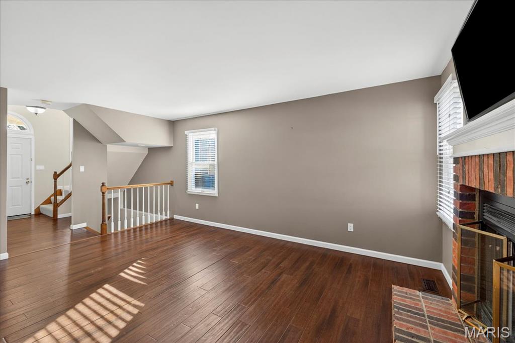 Clarkson Grove Condo Fourth - Residential