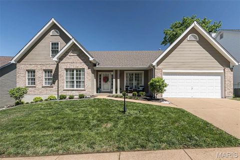 Photo of 16117 Copper Ridge Court, Wildwood, MO 63040 (MLS # 26021198)